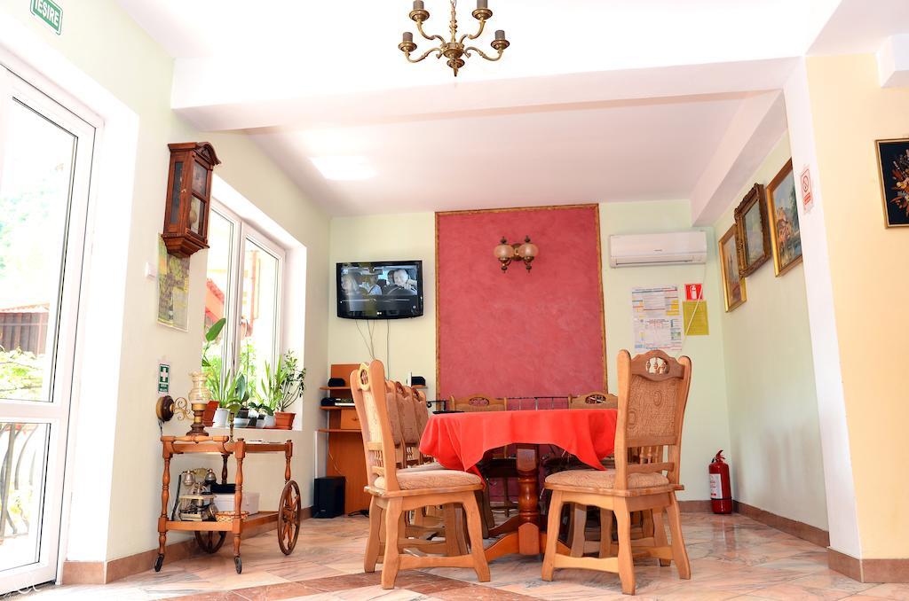 Pensiunea Deea Baile Herculane Bagian luar foto