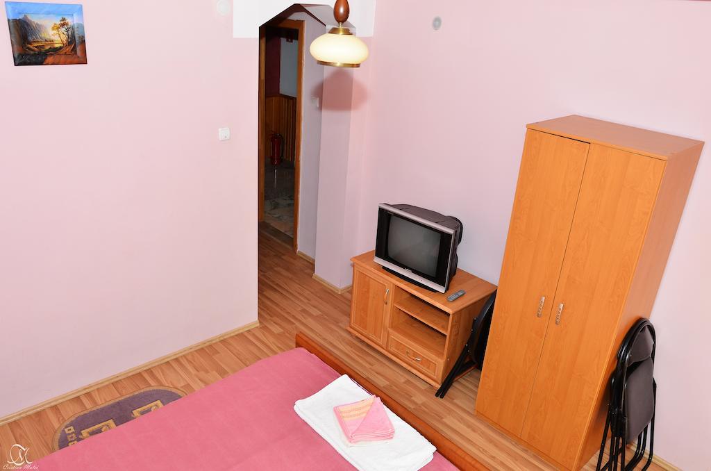 Pensiunea Deea Baile Herculane Bagian luar foto